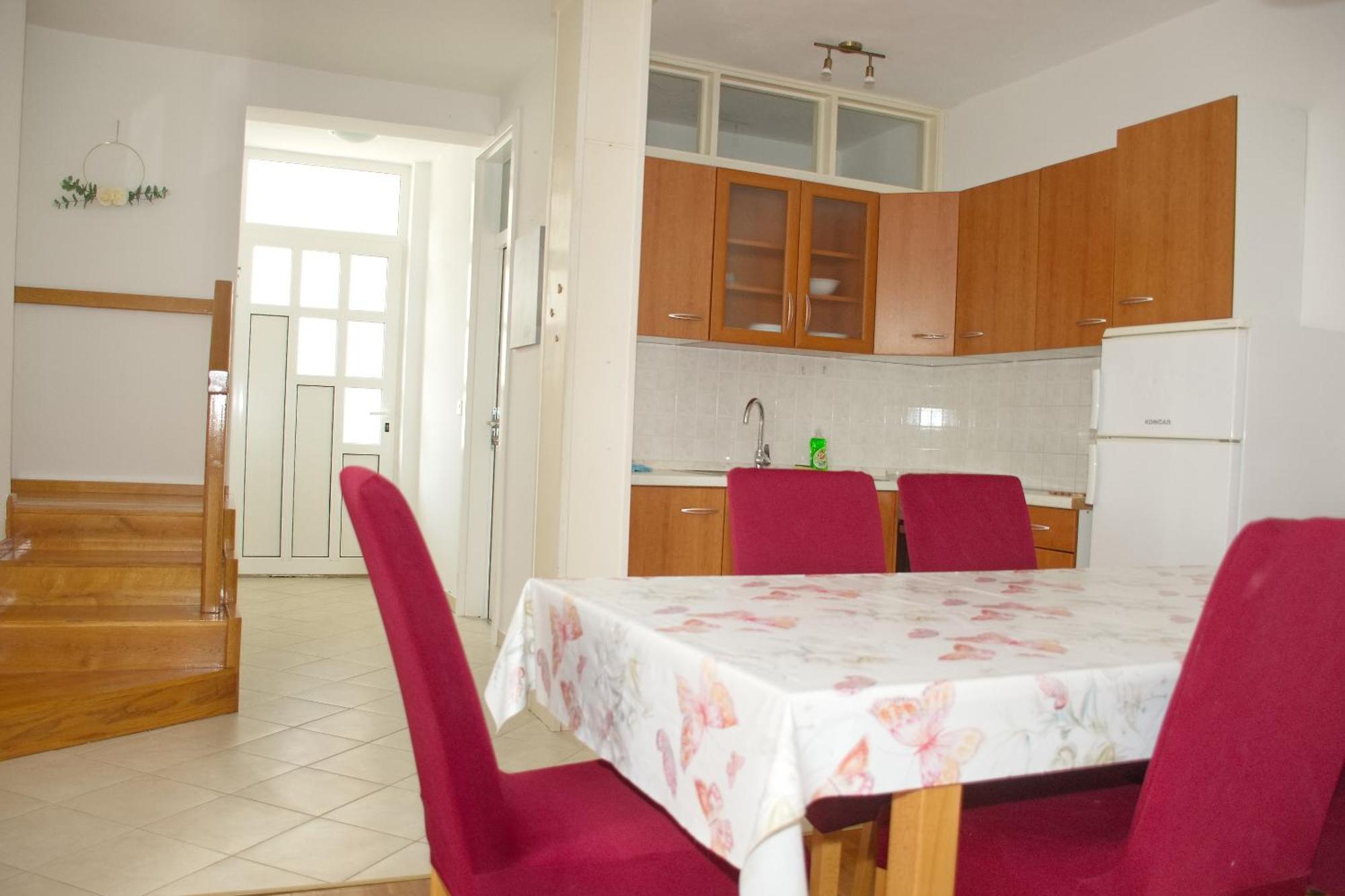 Novalja And Fun Apartment Exterior photo