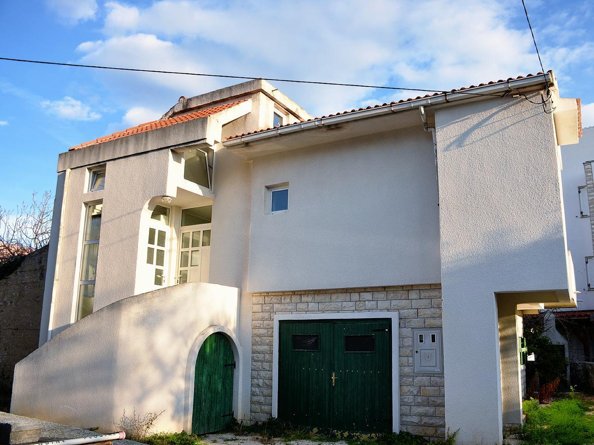 Novalja And Fun Apartment Exterior photo